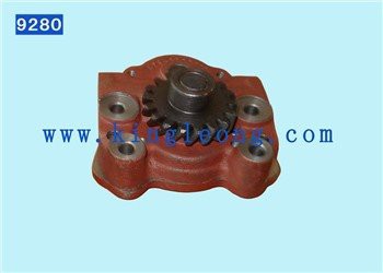 T25 Traktorski deli D21-1403010 OljNA ČRPALKA